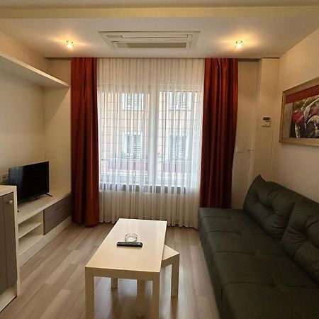 Arwin Hotel เอสเกซีเฮียร์ ภายนอก รูปภาพ